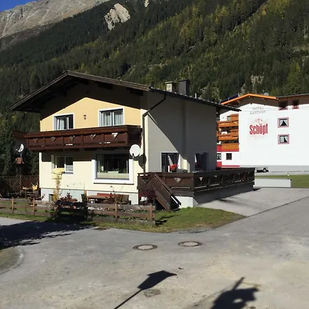 Haus Schrankogelblick *